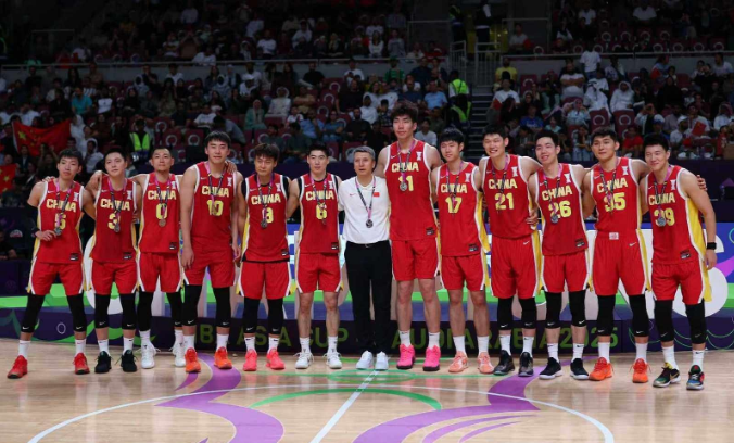 毕竟周琦, 去争取让中, 郭士强谈重 毕竟周琦, 去争取让中, 郭士强谈重