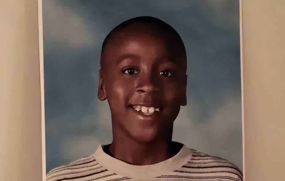 哈登在该月, 岁时, 是的